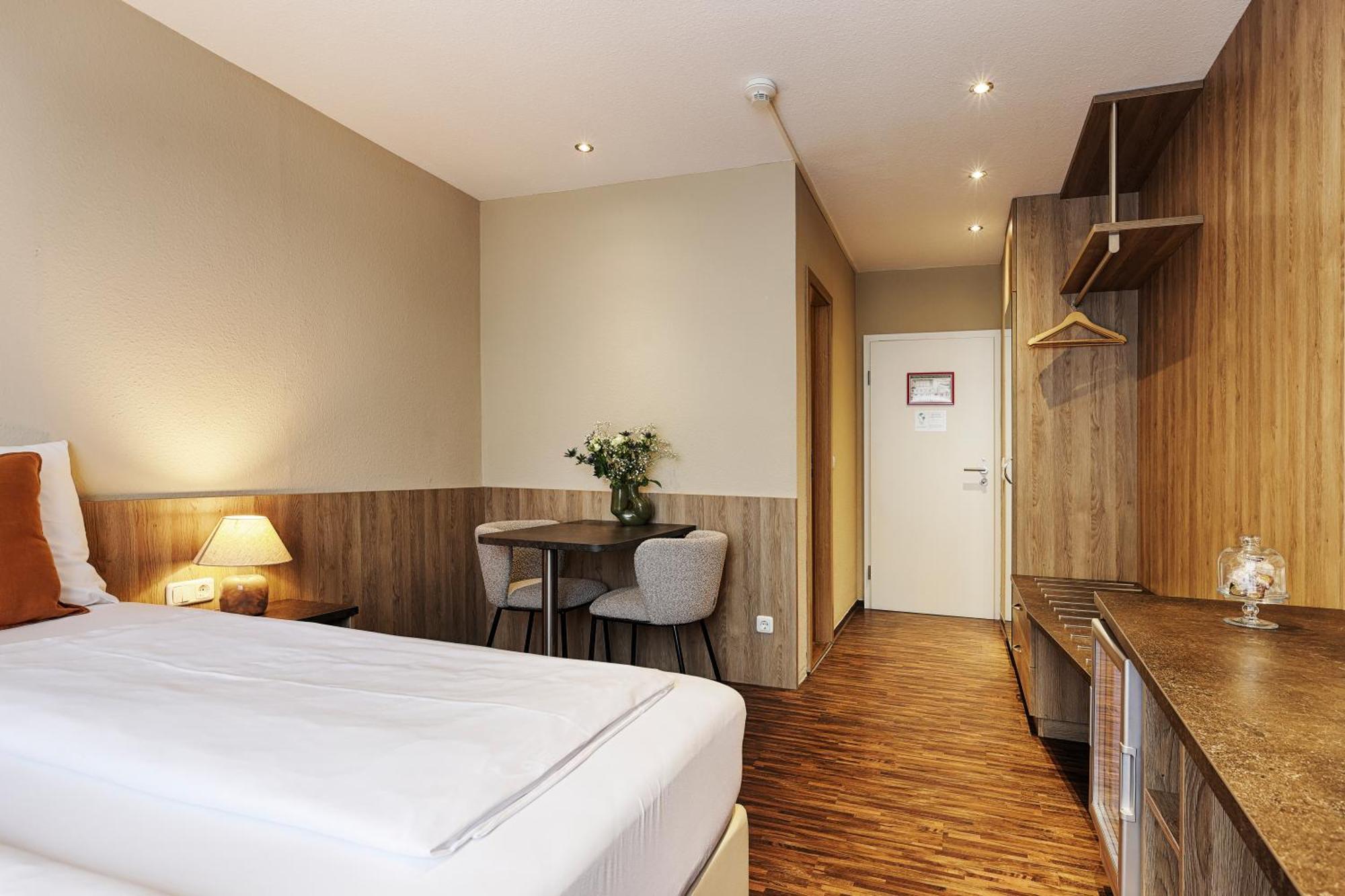 Hotel Fischzucht In Wuerzburg מראה חיצוני תמונה